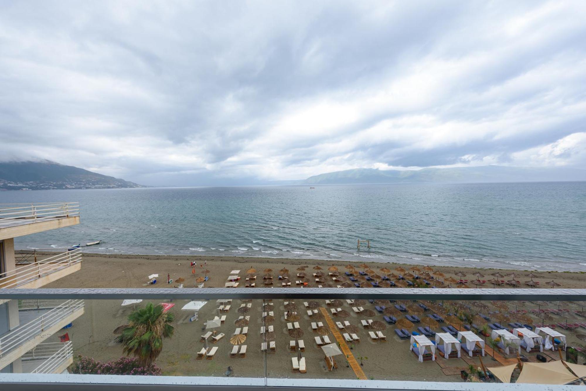 Sea & Sand Vlorë Eksteriør bilde